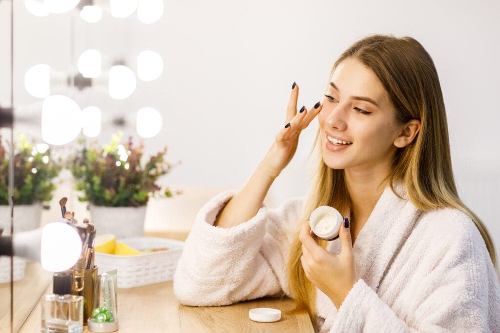 Terceirização de cosméticos Facial