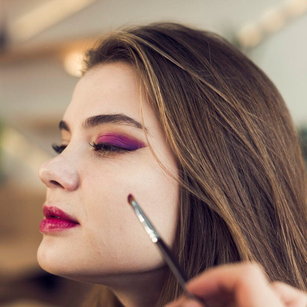 Terceirização de cosméticos Maquiagem